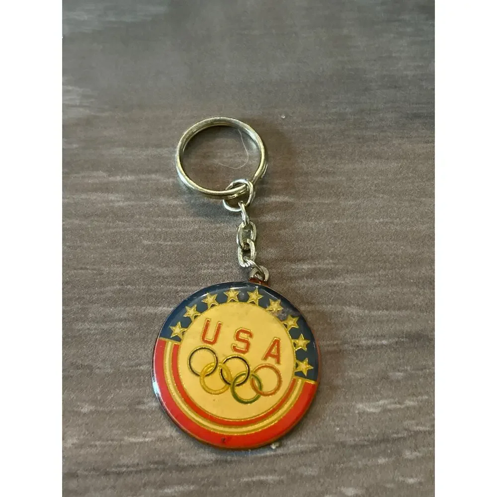 Lot of 6 key chains - Olympics from Early 2000s